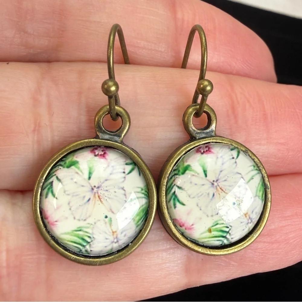Aged brass tone floral butterfly setting pierced dangle earrings